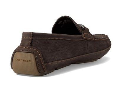 Cole Haan Men display picture 1