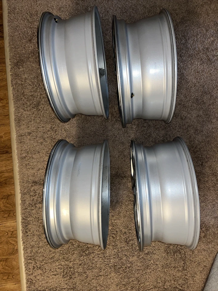 2018-2022 17x7 5x115 Bolt Pattern GMC Wheels Set of 4 - Image 3 of 3