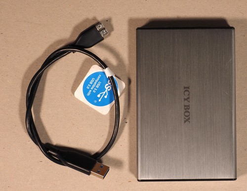 Externe Hitachi Festplatte, 200 GB, 2,5 Zoll, SATA