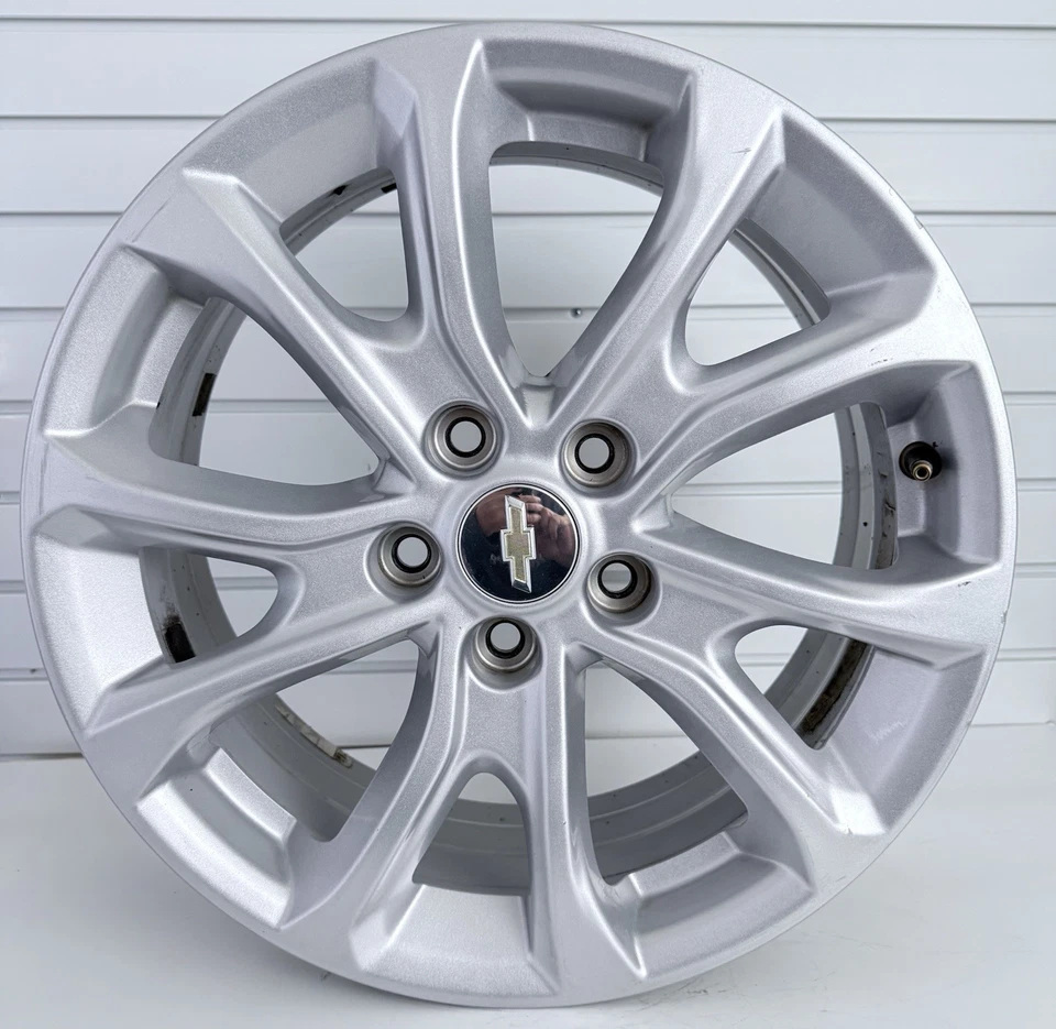2006-2009 PONTIAC TORRENT FACTORY ORIGINAL OEM 17" SILVER ALLOY WHEELS RIMS 5829 - Image 2 of 4