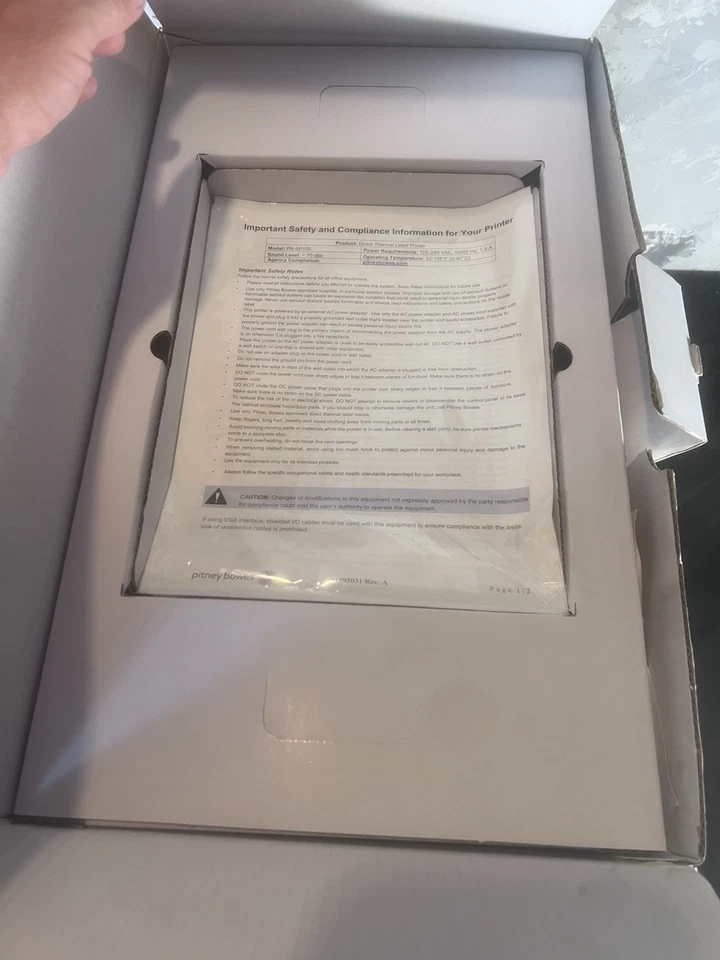 New Pitney Bowes 1E47 Thermal shipping Label Printer PB-SP100 MSRP $609 - Image 3 of 4