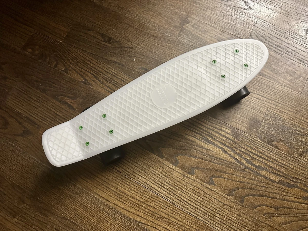 Las mejores ofertas en Penny Brillan en la Oscuridad Patinetas Las mejores ofertas en Penny Brillan en la Oscuridad Patinetas