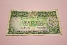 One pound note, HK 26 453418, see photos