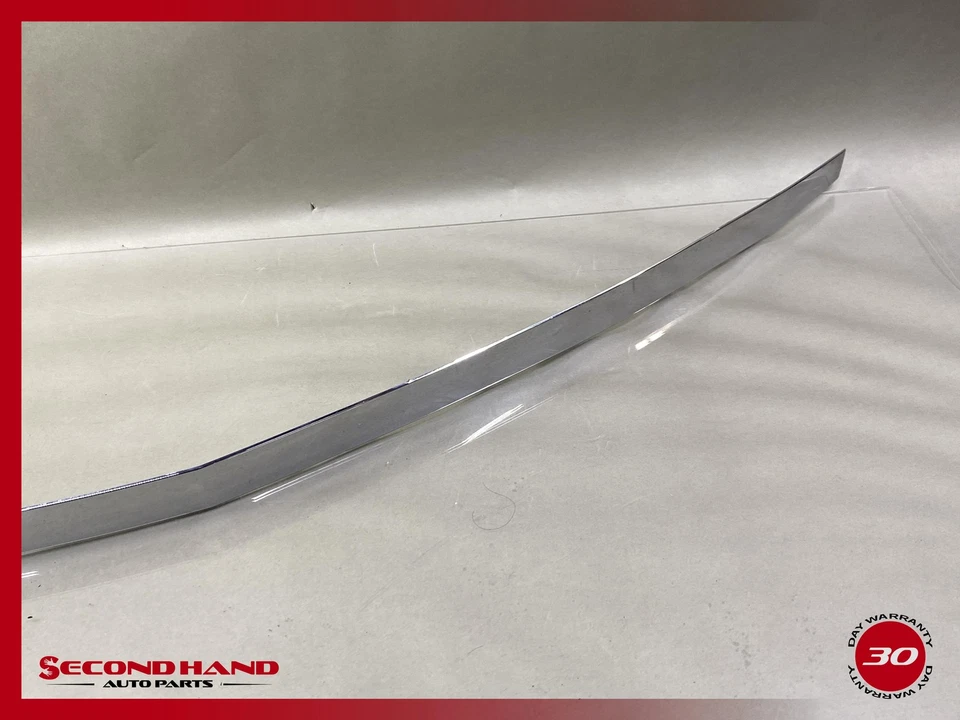 10-14 Mercedes-Benz E350 E550 Chrome Rear Trunk Deck Lid Molding Trim 2077570089 - Изображение 2 из 4