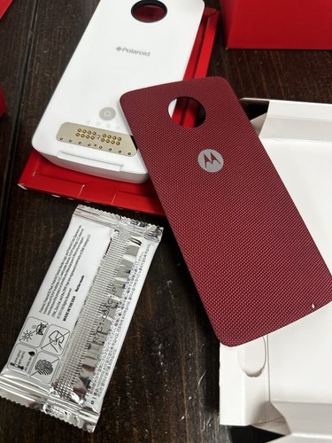 Polaroid Insta-Share Printer Moto Mod by Motorola + Accessories & Box (No Phone) - Photo 13 sur 19