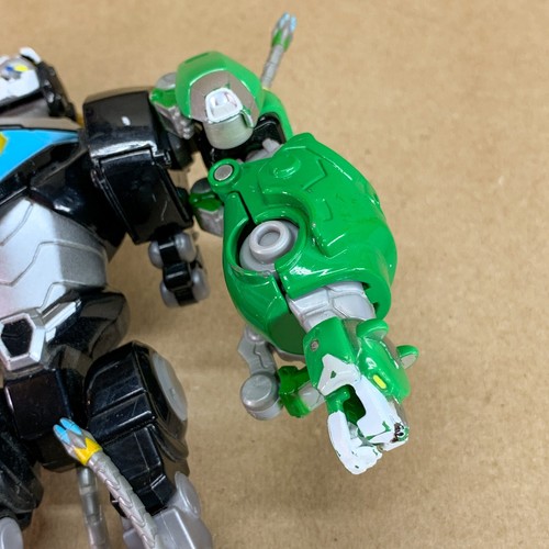 Voltron Legendary Defender Set of 5 Lion Transformers with Sword Playmates READ - Picture 6 of 15