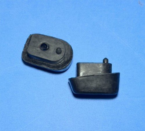 Protection Capot (caoutchouc) Pour Toyota Hilux RN20 RN25 - Pare-chocs Avant, Noir, Pièce Neuve