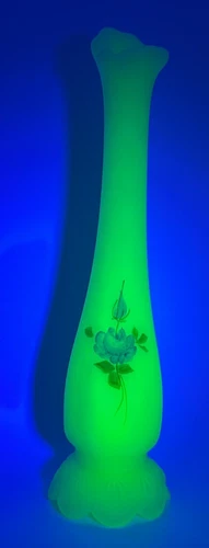 VTG Uranium Fenton Bud Vase Custard Satin, Blue Roses, Signed, Glows, Read