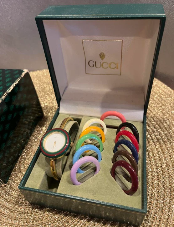 Gucci Lunetta Cambio 12 Colori Bianco Oro Ottima Placcatura Quarzo dal Giappone