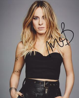 MARIE-MAI BOUCHARD SIGNED 8X10 PHOTO 2 | eBay