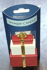 NEW Yankee Candle SCENTPLUG Fragrance DIFFUSER Light Up Presents Christmas *