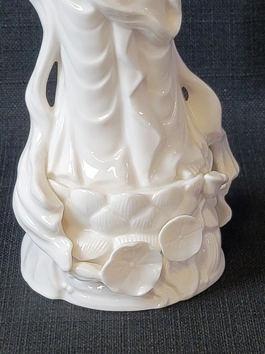 Vintage Asian Porcelain Geisha Statue 14.5" - Picture 5 of 13