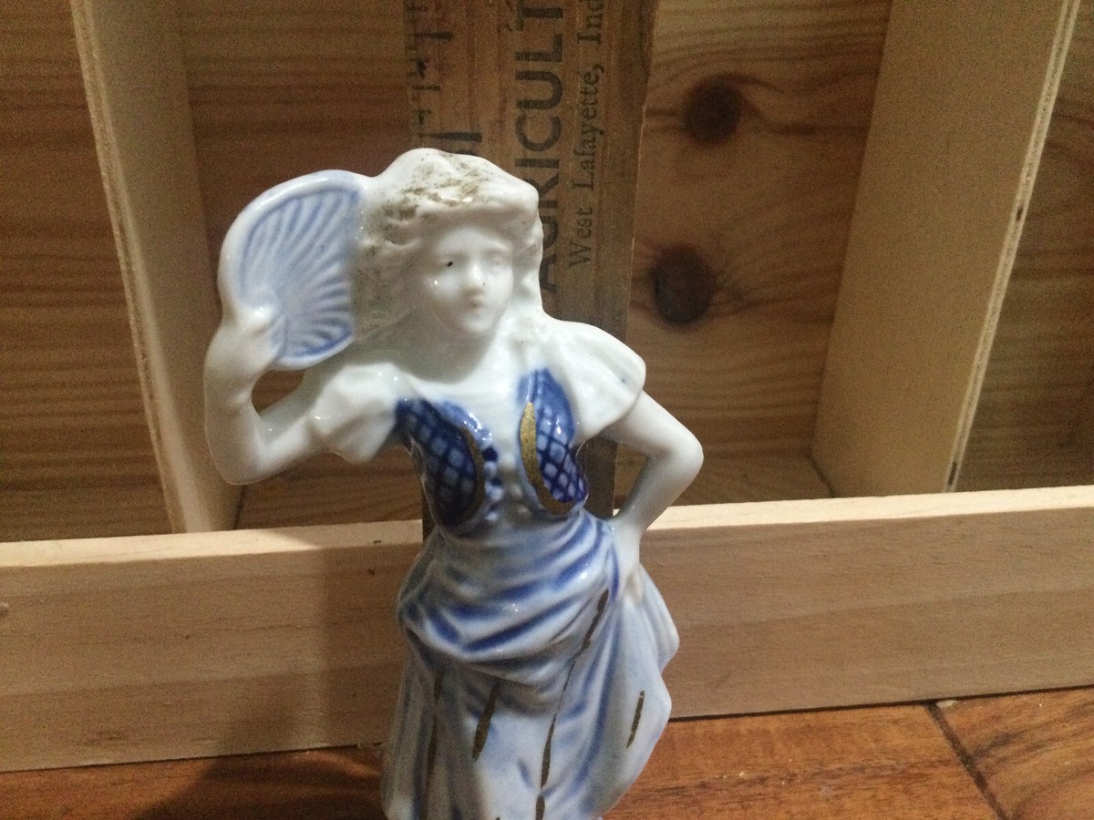 Vintage Japan ? Woman GIRL Figurine Figure W/ Fan Blue White Gold