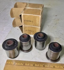 4-NOS new CONTINENTAL Aircraft Airplane Plane MOTOR MOUNT BUSHINGS Lord # H-3006