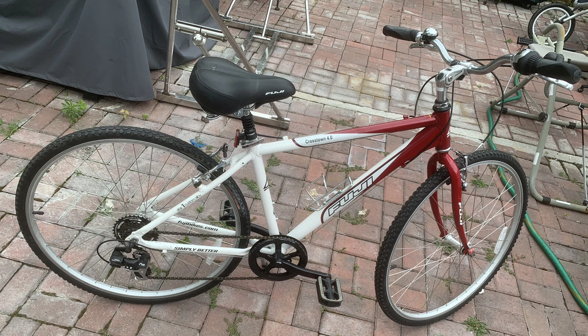 Fuji Crosstown 4.0 7 Speed Bike White andamp; Red (Pick Up Only) eBay