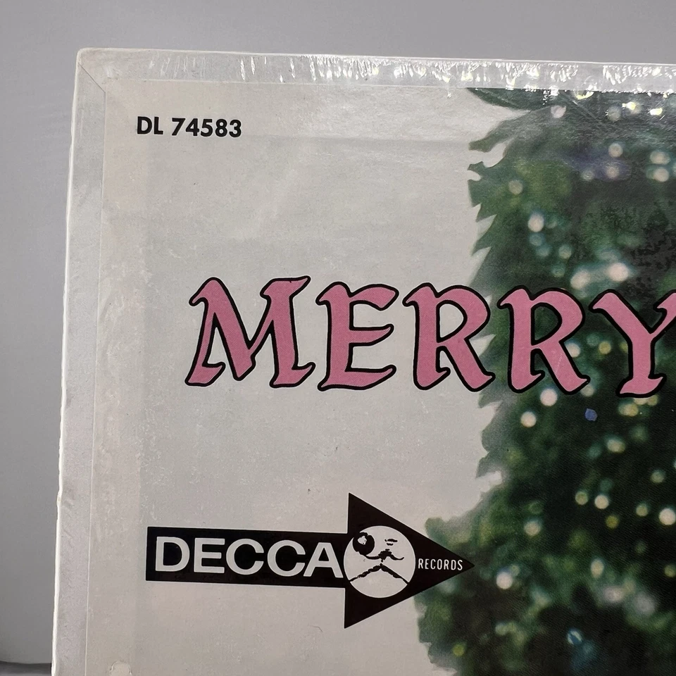 1967 Merry Christmas From Brenda Lee Rock & Roll Holiday LP Vinyl Decca Record - Image 3 of 4