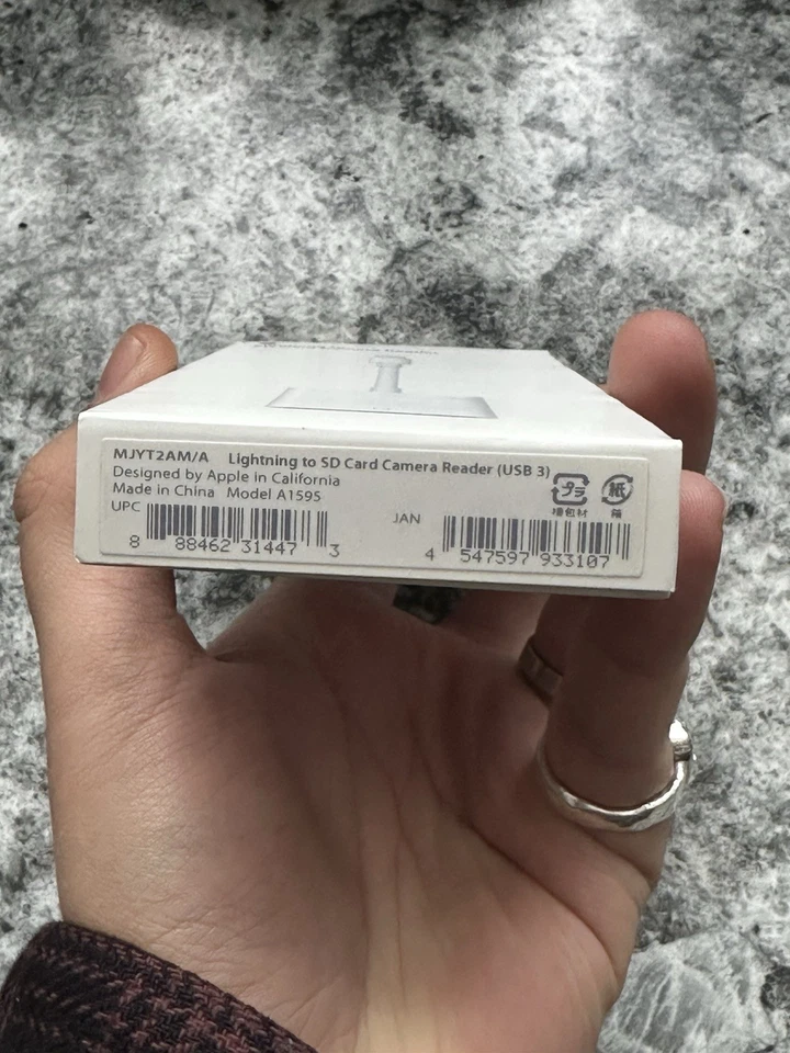 Adaptador Lector de Cámara Tarjeta Lightning a SD MJYT2AM/A A1595 Original Apple Nuevo Foto 3 de 3