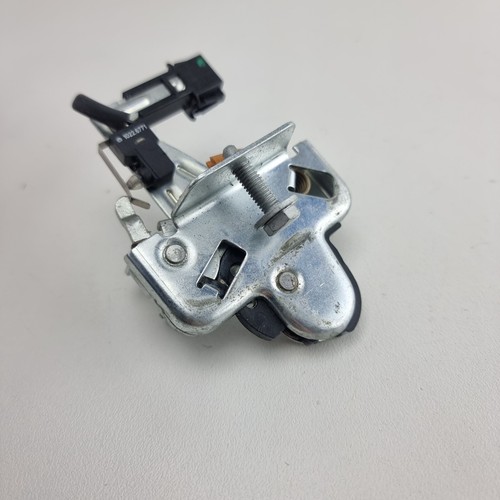 Saab 9 5 Boot Lock Mechanism 11/1997-10/2001 - Picture 8 of 8