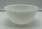 Anchor Hocking Fire King Swirl White Milk Glass 1 Qt Mixing Bowl 7 Inch Vtg MCM