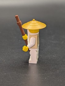 LEGO Ninjago Minifigure njo0168 Wu Sensei - Gold Tan Robe & Staff From Set 70751