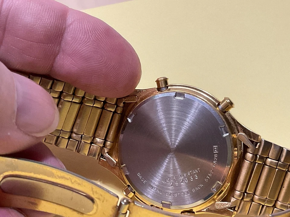 Men's Seiko World Timer Chronograph Gold Tone Quartz Watch 5T52-6A29 - Image 3 of 4