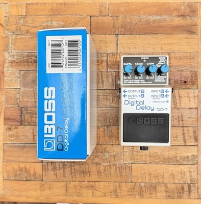 Boss DD-7 Digital Delay Effektgerät für E-Gitarre und Bass, Modell DD-7