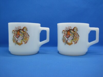 2 Vintage Fire King Esso Exxon Mobil Tiger in Your Tank Milk Glass Coffee Mug