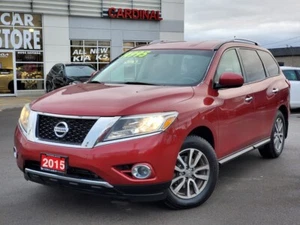 2015 Nissan Pathfinder SV, AWD, HEATED SEATS AND STEERING WHEEL