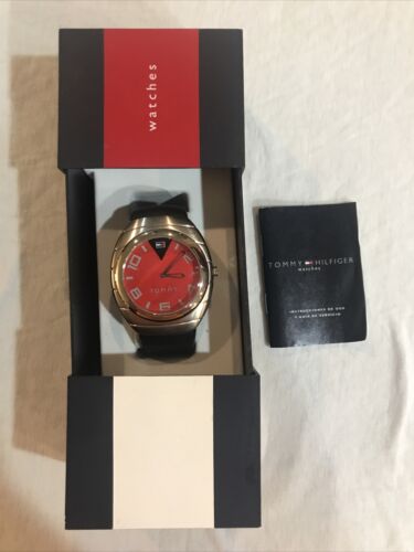Women's Tommy Hilfiger Quartz  Analog Dial Causal LARGE Round Watch T10041 NIB - Picture 1 of 12