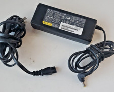 Genuine OEM Fujitsu Limited AC POWER ADAPTER CP235930-01 19V 4.22A  USA Seller