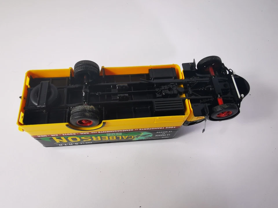 Camion miniature Berliet GLR 1955 Calberson 1/43 IXO Altaya Déménagement - Photo 2/4