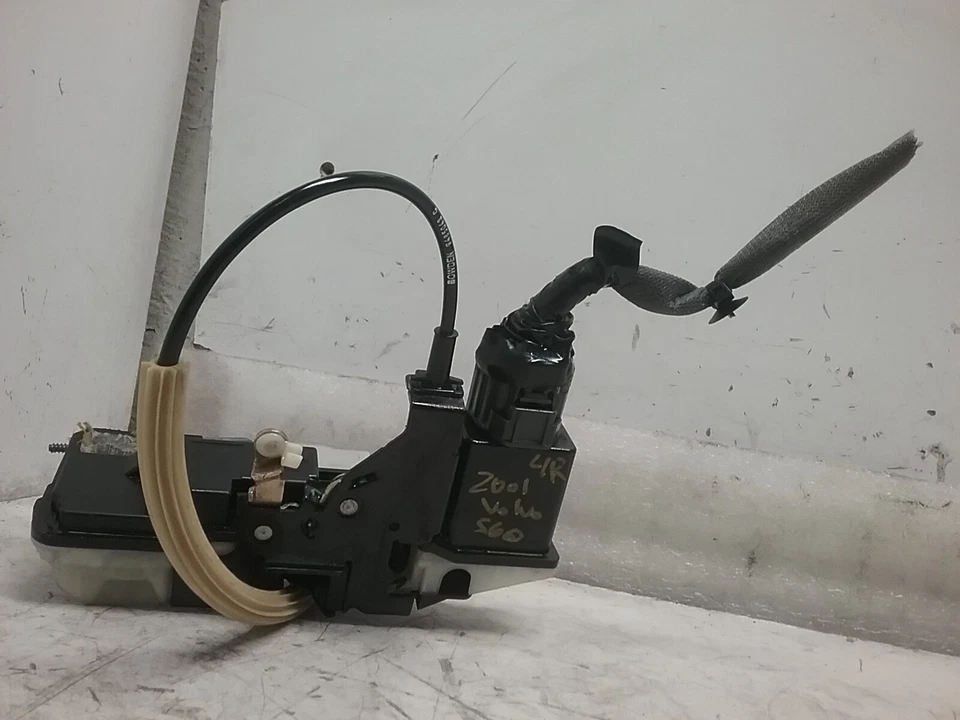 Actuador de cerradura de puerta trasera izquierda Volvo S60 2001-2009  Foto 3 de 4