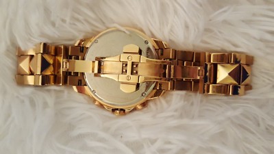 Vince Camuto Women display picture 2