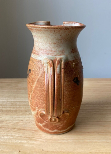 JE Rust Stoneware Pitcher With Textured Floral Design - Possibly Jon Ellenbogen - Picture 4 of 7