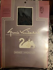 Vtg Gloria Vanderbilt DaySheer Pantyhose Nylons Size A Navy Made USA