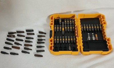 DEWALT DW2022 Mini Screwdriver Bit Set with Tough Case Extra Bits - Bits & Case