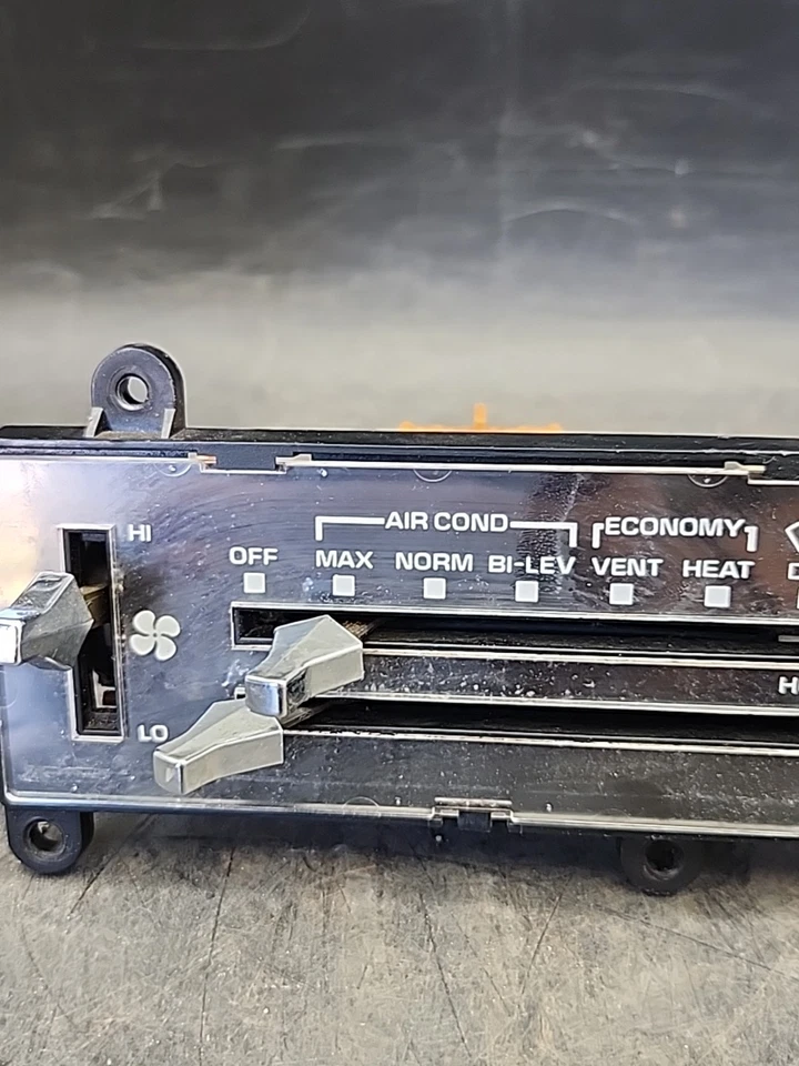 Chevrolet Blazer S10 1983-1987 unidad de control de calefacción de aire acondicionado 84 85 86 GMC Foto 3 de 4