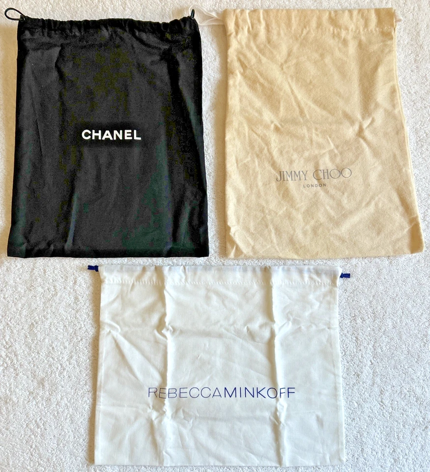 3 bolsas antipolvo de diseño CHANEL JIMMY CHOO & REBECCA MINKOFF buen estado usadas Foto 2 de 4