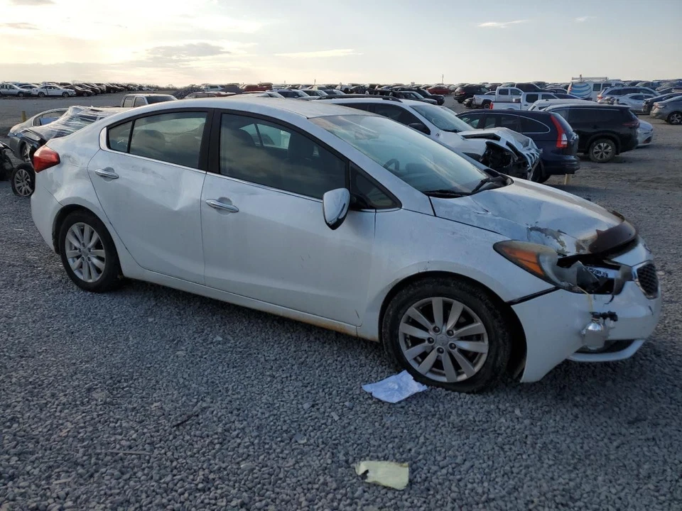 Espejo retrovisor interior delantero central usado se adapta a: Kia Forte 2014 centro delantero gr Foto 4 de 4