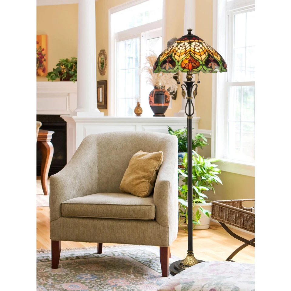 Lámpara de pie Dale Tiffany Sir Henry Tiffany Foto 2 de 2