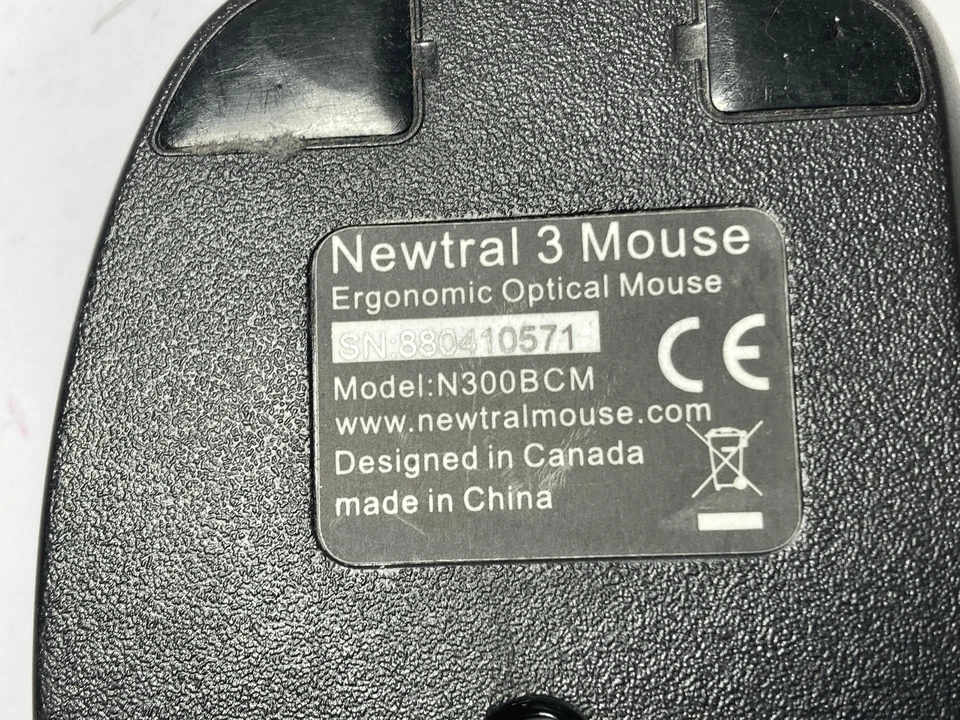 Newtral 3 Ergonomic 6-Button Comfort Design w/ Thumb Rest Wired USB Mouse Black - Image 2 of 2