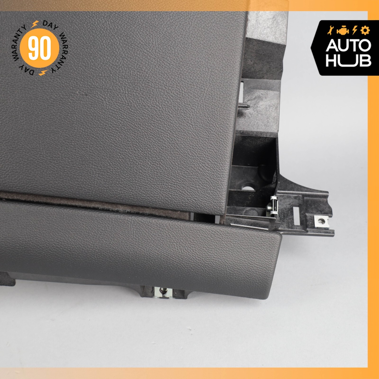17-20 Maserati Levante M161 Dashboard Dash Glove Box Glovebox Black OEM 73k