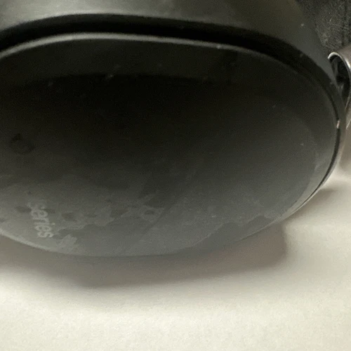 SteelSeries-Arctis Pro High Fidelity Wired Gaming Headset for PC, PS5, PS4 Black - Picture 9 of 12