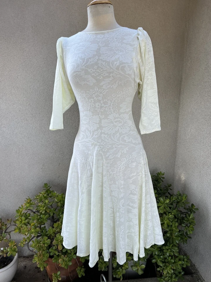 Винтажное платье All that Jazz 80-е покрой расклешенный чистый мягкий лимонно-зеленый маленький - Изображение 3 из 4