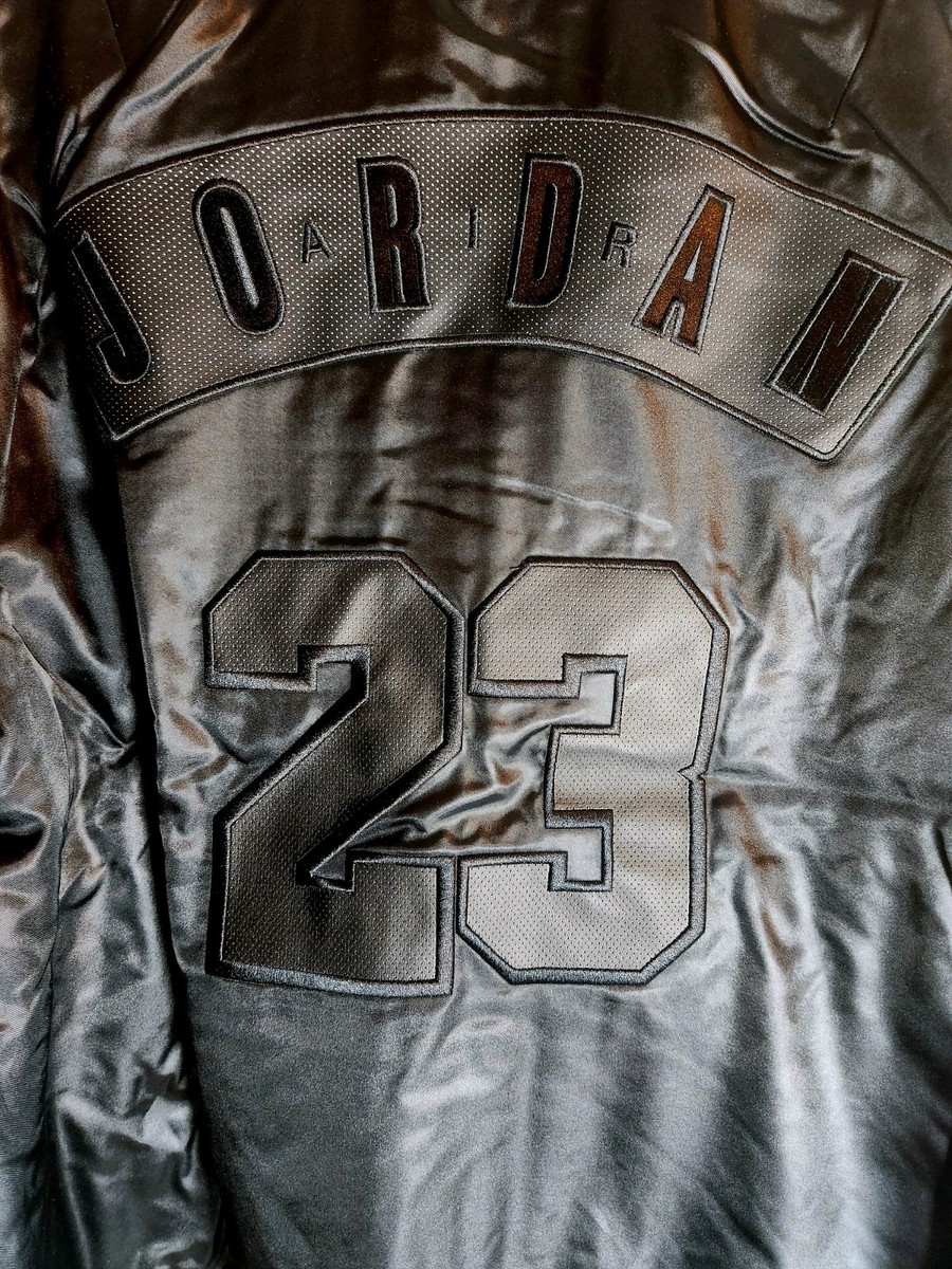 ジャケット・アウター Air Jordan 6 Bomber Jacket JORDAN AJ 6 BOMBER JACKET 833918 010 - Shiekh