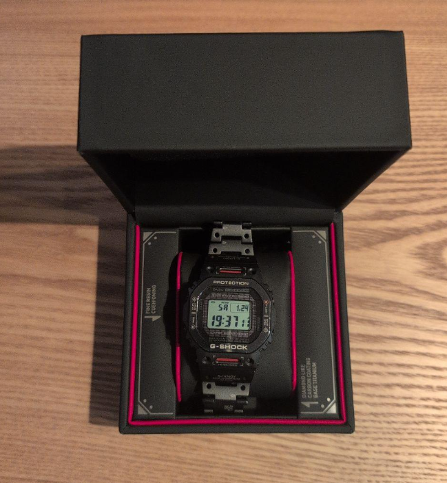 CASIO G-SHOCK TITANIUM デジタル腕時計 MOD GMW-B5000TVA-1 FULL TITANIUM Casio G-shock Virtual Amor | GW