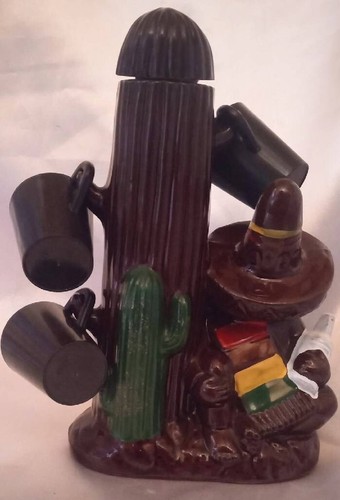Vintage Mexican Amigo Siesta liquor cantina bottle with Melmac Look SHOT glasses - Picture 8 of 9
