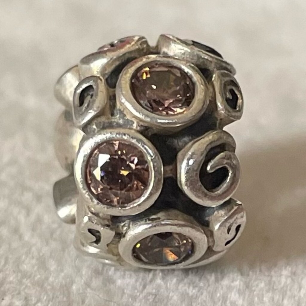 Picture 1 of 3