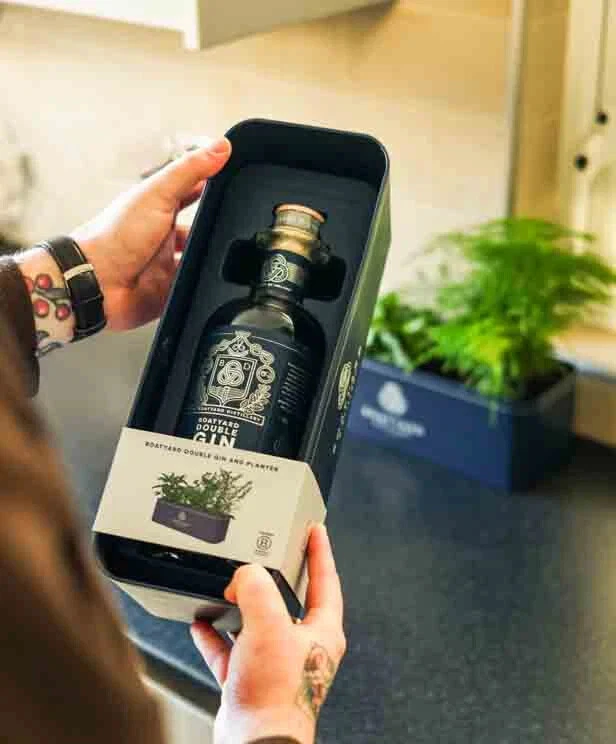 Boatyard Distillery Double Gin Planter – Reusable Metal Herb / Flower Planter - Image 4 of 4