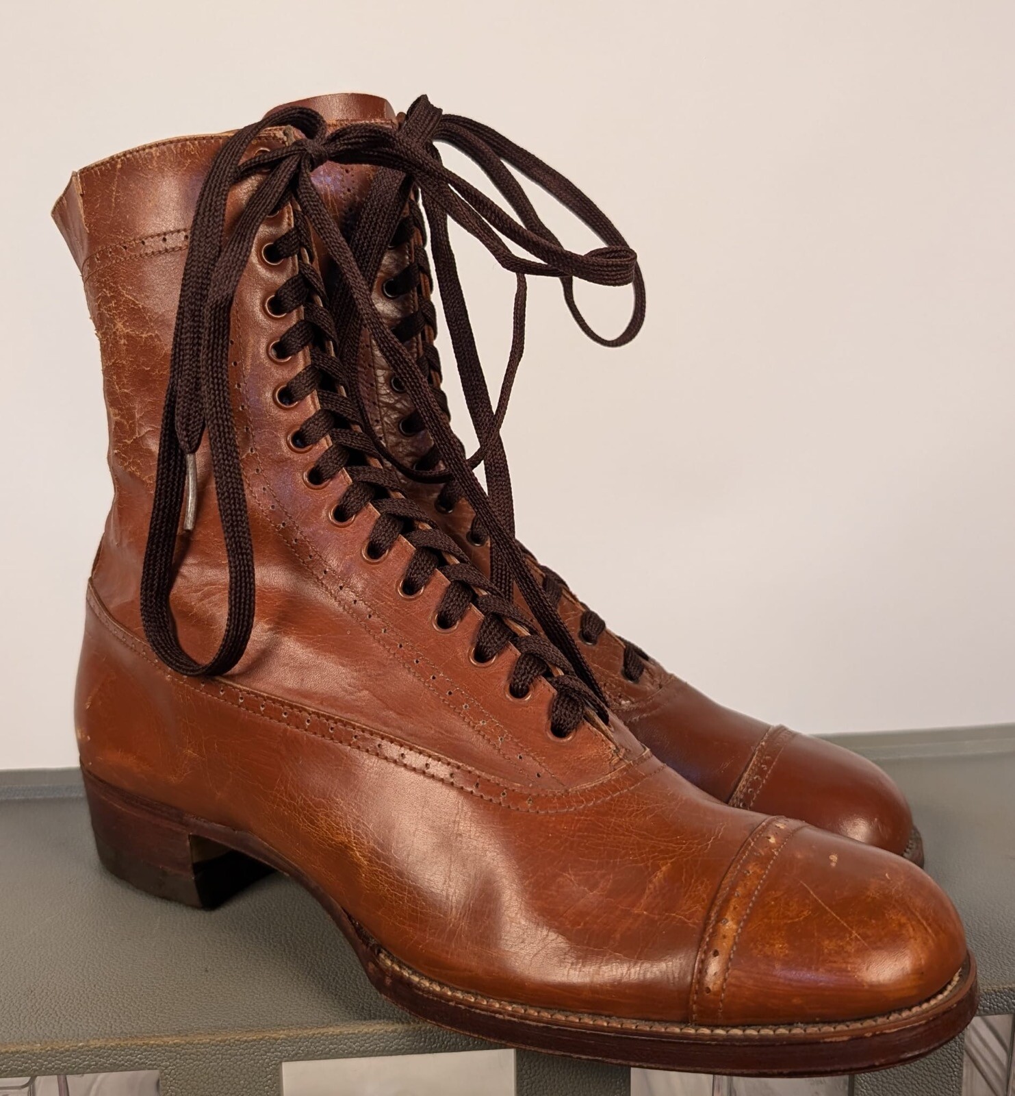 MISMATCH ANTIQUE MEN’S BROWN LEATHER SHOES W RUBBER HEELS